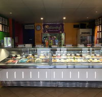 Dooleys Ice Cream - The Ice Cream Tub - Accommodation Gladstone