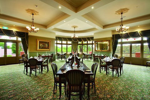 Heritage Restaurant - Accommodation Gladstone 0