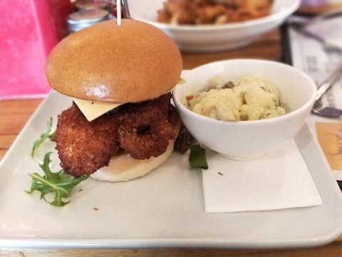 Scorched Grill - Accommodation Gladstone 0