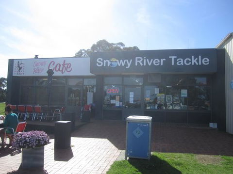 Snowy River Cafe - Accommodation Gladstone 0