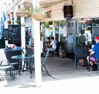 Legends on hansen - Accommodation Gladstone