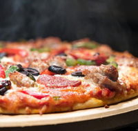Mr Pizza - Accommodation Gladstone