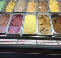 Riviera Ice Cream Parlour - Accommodation Gladstone