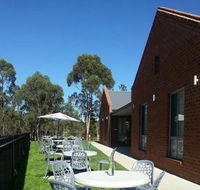 Farmers Arms Hotel - Accommodation Gladstone