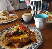 Early bird cafe and kitchen - Accommodation Gladstone