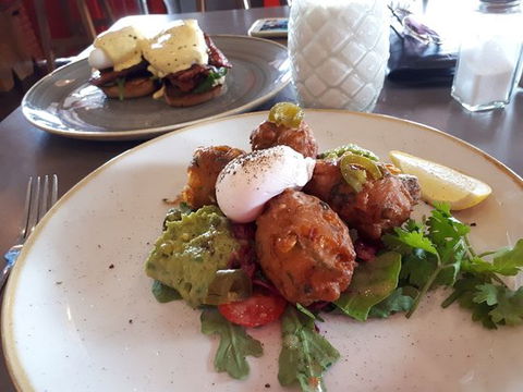 Dragonfly Cafe - Accommodation Gladstone 0
