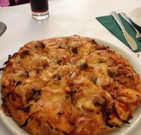 La Cantina Restaurant  Pizzeria - Accommodation Gladstone