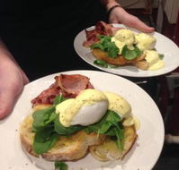 Le Cafe on St George - Accommodation Gladstone