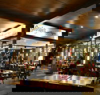 George's Gourmet Pizzeria - Accommodation Gladstone