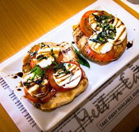 Meet n Eats - Accommodation Gladstone