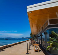 The Box on the Water - Accommodation Gladstone