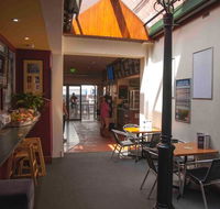 Knickerbocker Bistro - Accommodation Gladstone