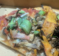 Pizza Capers - Accommodation Gladstone