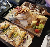 The Blind Pig Bar  Cafe - Accommodation Gladstone