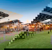 The Greenhouse of Orange - Accommodation Gladstone