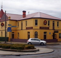 Wicklow Hotel - Accommodation Gladstone