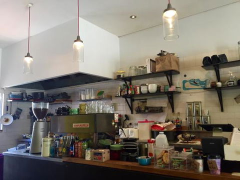 16 Feet Espresso - Accommodation Gladstone 0