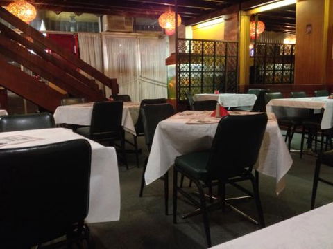 Hong Kong Chinese Restaurant - Accommodation Gladstone 0