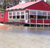 Quarterdeck - Accommodation Gladstone