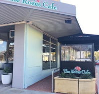 The Roses Cafe - Accommodation Gladstone