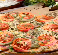 Two Italians Pizzeria - Accommodation Gladstone