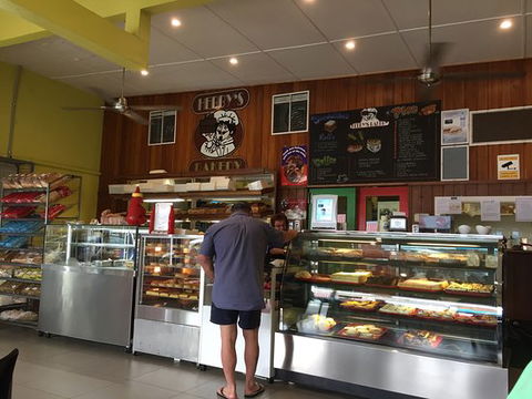Hebby's Bakery - Accommodation Gladstone 0