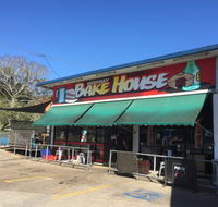 Highway Bake - Accommodation Gladstone