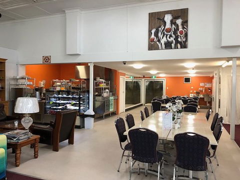 Nana's Homewares And Antiques - Accommodation Gladstone 0