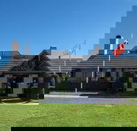New England Motor Lodge - Accommodation Gladstone