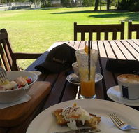 The Crossing Cafe - Accommodation Gladstone