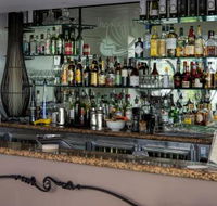 The Rocks Restaurant  Bar - Accommodation Gladstone