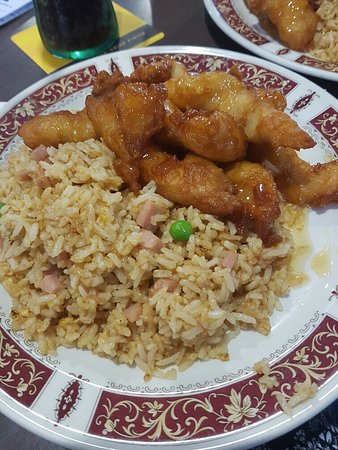 Chan's Chinese Restaurant - Accommodation Gladstone 0