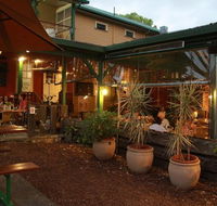 Eltham Hotel Restaurant - Accommodation Gladstone