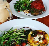 Green Room Cafe  Fruit - Accommodation Gladstone