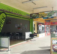 Peters Food Hall - Accommodation Gladstone
