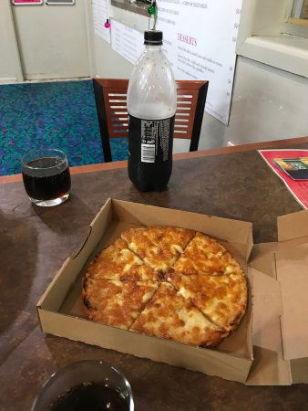 Surfside Pizza & Bistro - Accommodation Gladstone 0