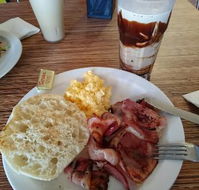 The Coffee Tree - Accommodation Gladstone
