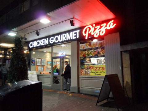 Chicken Gourmet Express Cafe - Accommodation Gladstone 0