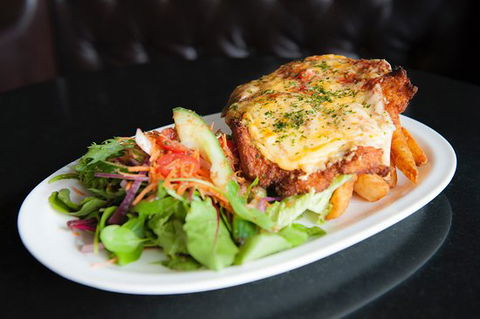 Dine At Wagga RSL - Accommodation Gladstone 0