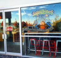 Elwoods Eatery - Accommodation Gladstone