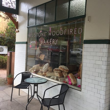 Rylstone Woodfired Bakery - Accommodation Gladstone 0