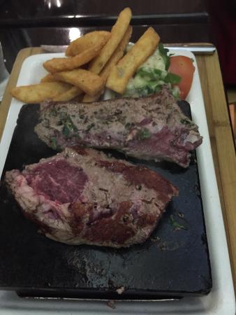 The Duke Restaurant - Accommodation Gladstone 0
