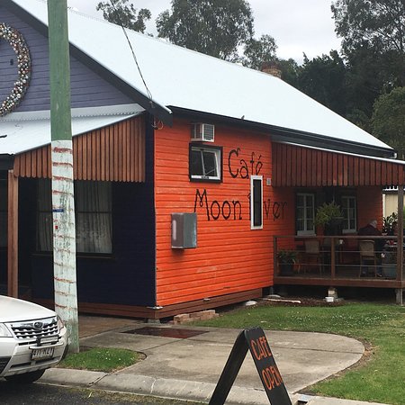 Six Mile Swamp ACT Accommodation Gladstone