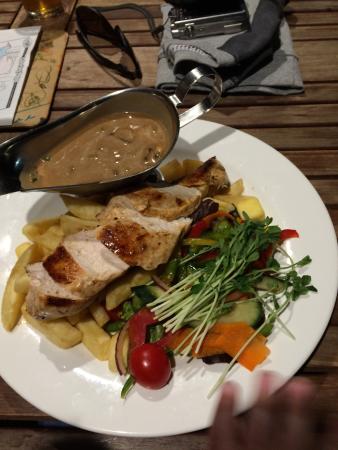 Paddy's Restaurant - Accommodation Gladstone 0