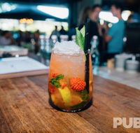 Public Manuka - Accommodation Gladstone