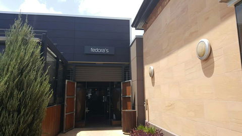 Fedora's Restaurant - Hilton Hotel - Accommodation Gladstone 0