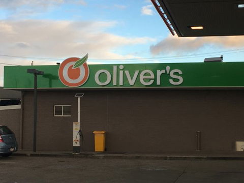 Oliver's Goulburn - Accommodation Gladstone 0