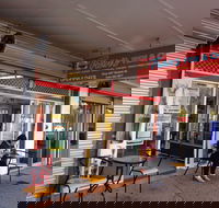Tran's Snack Bar - Accommodation Gladstone