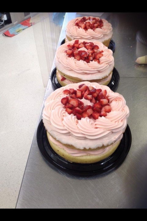 Beachmere Bakery - Bribie Island - Accommodation Gladstone 0