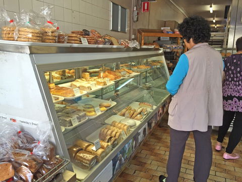Lidcombe Hot Bread - Accommodation Gladstone 0